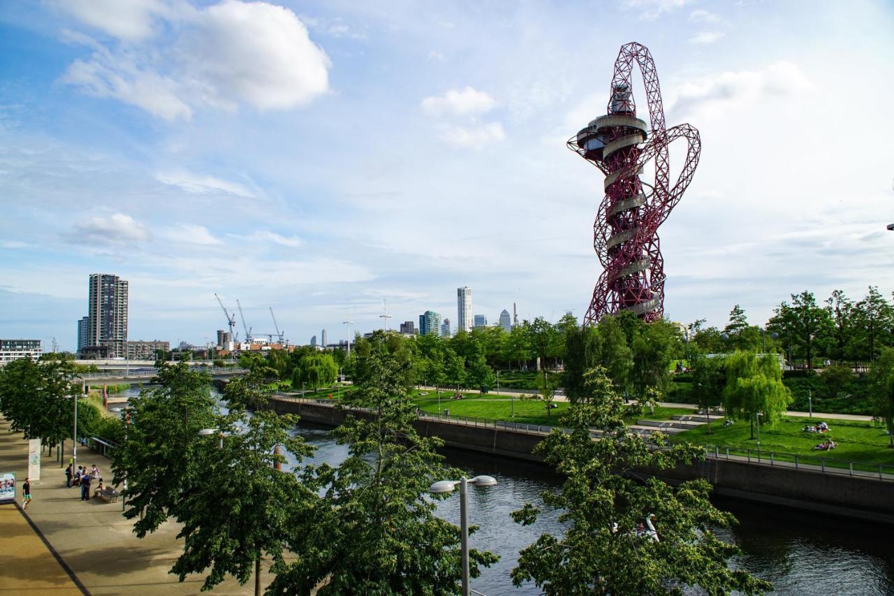 Lovely 2-Bed, Sleeps 6, Near Stratford Station & Abba Voyage, Londres Extérieur photo