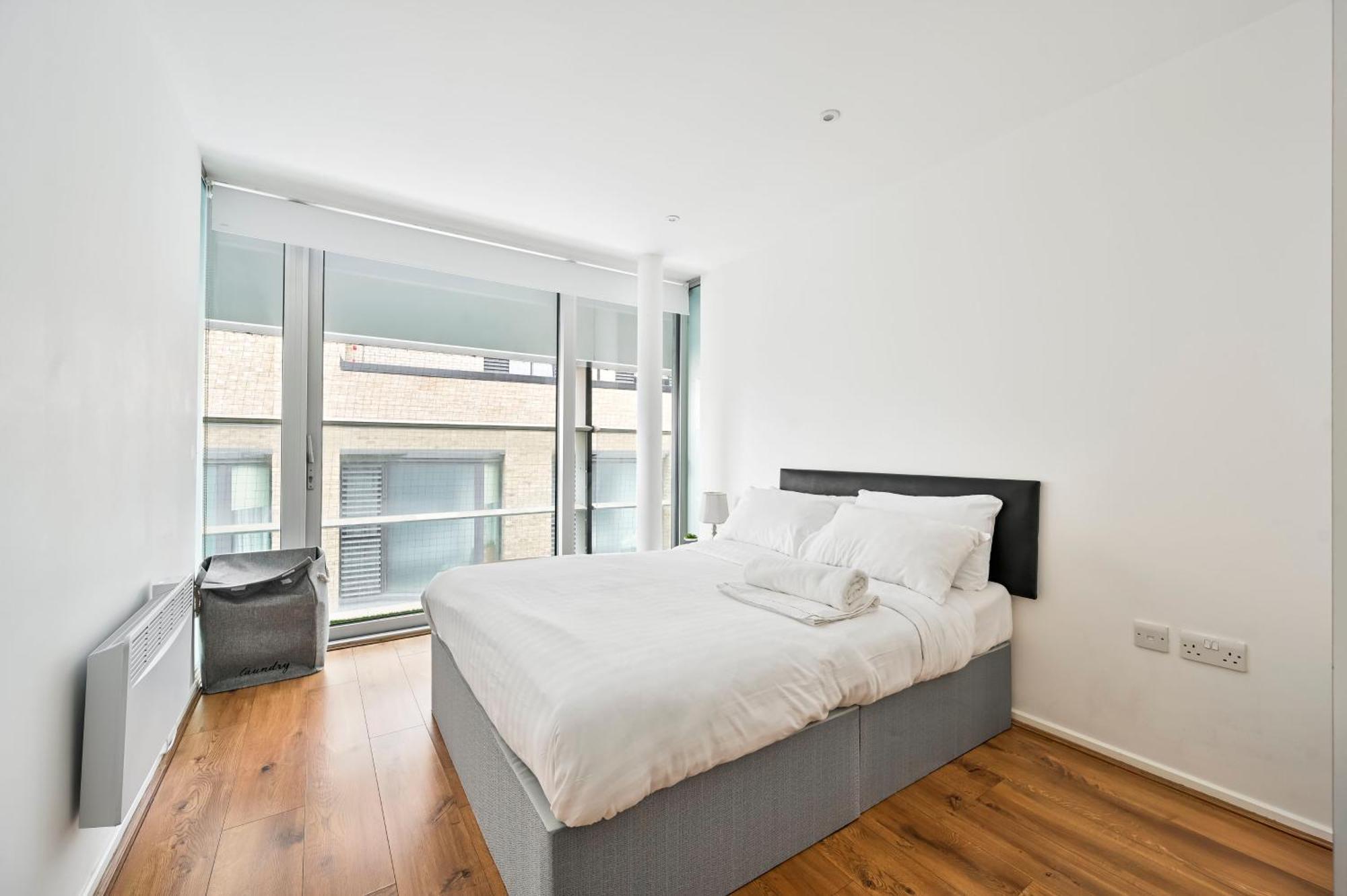 Lovely 2-Bed, Sleeps 6, Near Stratford Station & Abba Voyage, Londres Extérieur photo